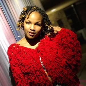 Meet your Posher, Shayy